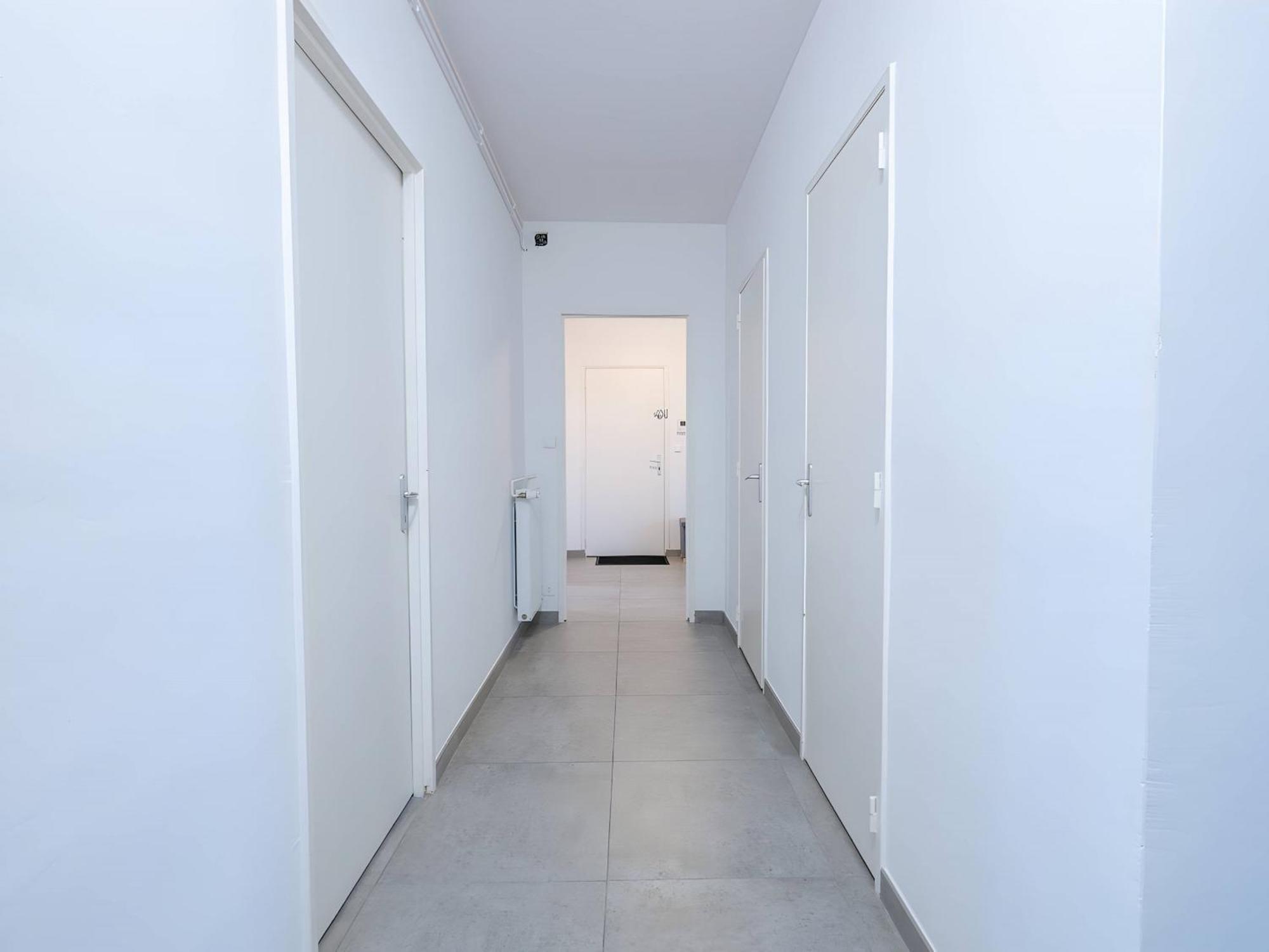 Apartament Le Spacieux - Circuit - Parking - 8 Personnes - Reve Au Mans Le Mans Zewnętrze zdjęcie